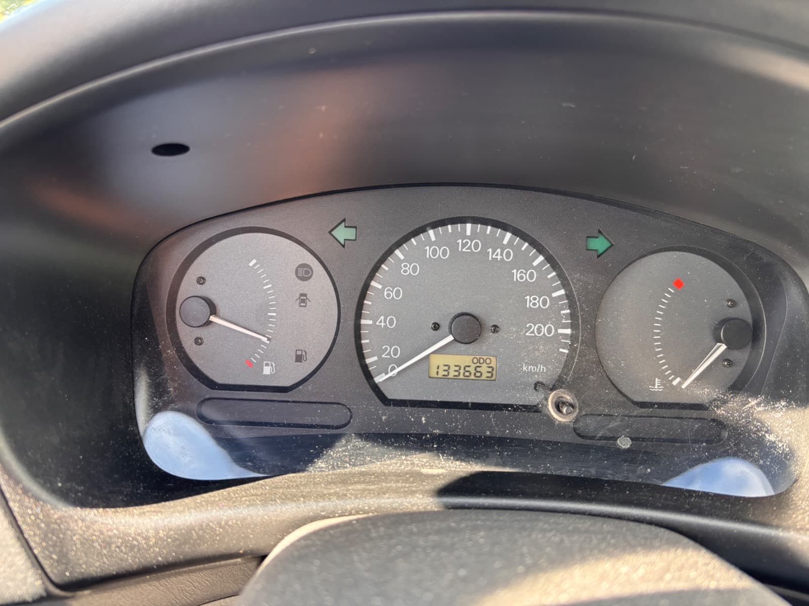 Mitsubishi Colt 2001 135'000 km roulant véhicule pour export Vallorbe Suisse romande Drive ON SA — photo 6