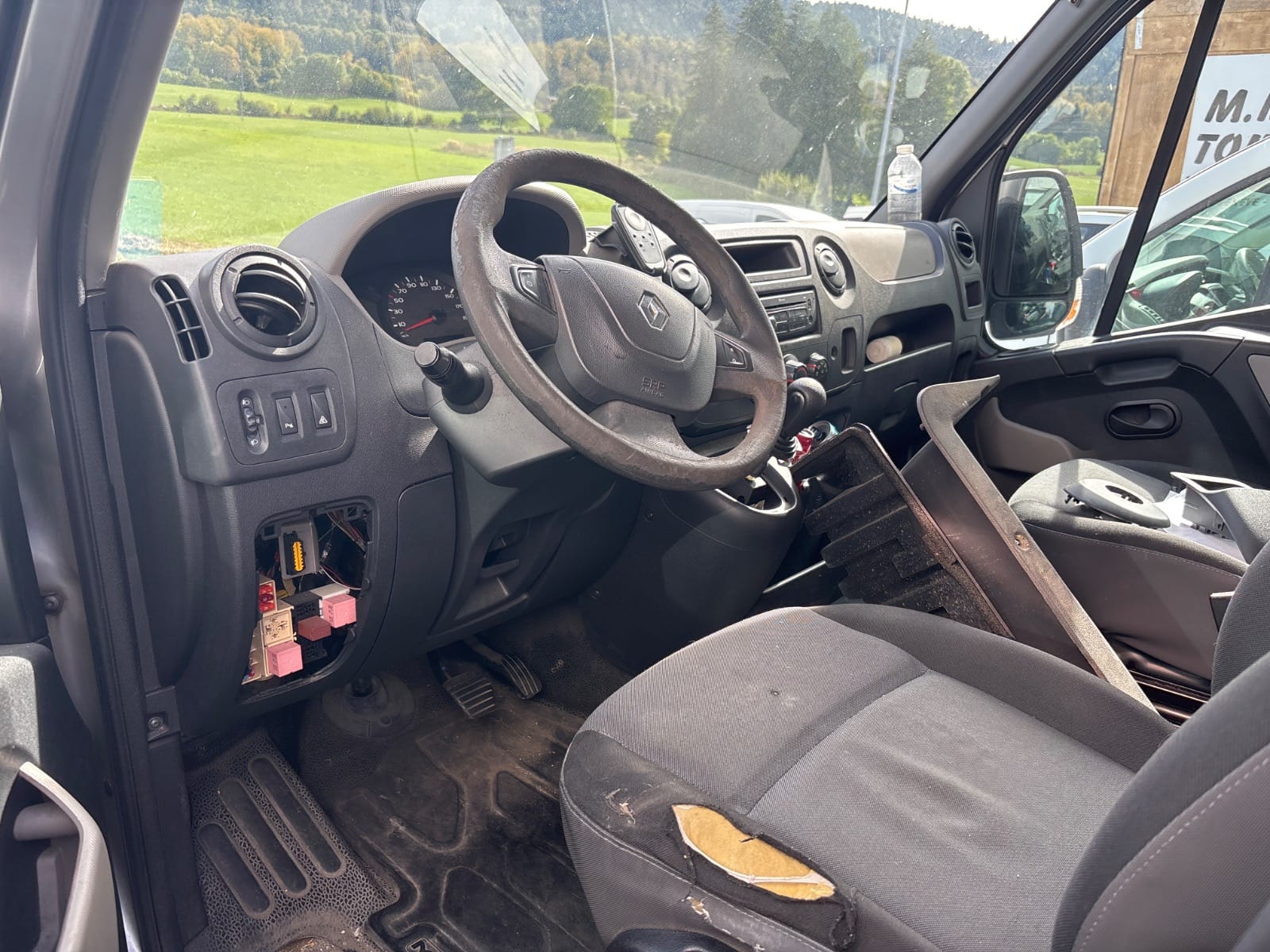 Renault Master T35 DCI150 2013 270'000 km roulant véhicule pour export Vallorbe Suisse romande Drive ON SA — photo 3