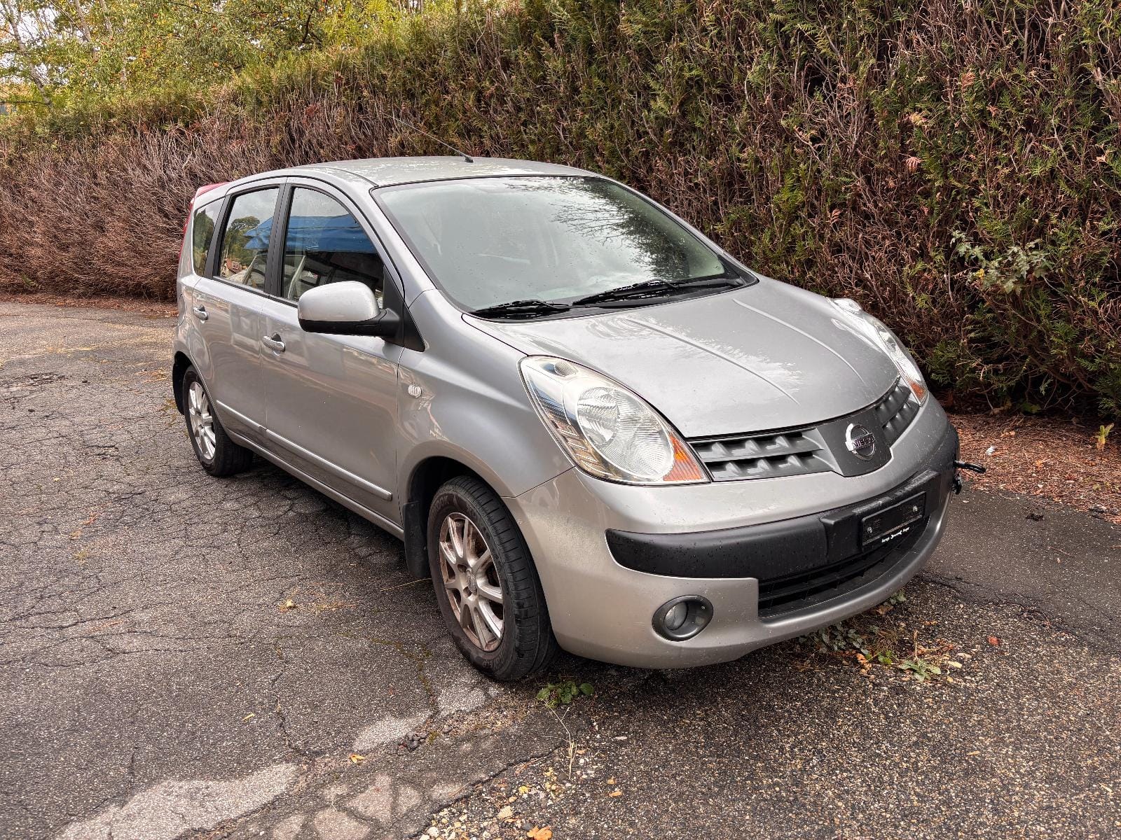 Nissan Note 2007 212'000 km non roulant véhicule pour export Vallorbe Suisse romande Drive ON SA