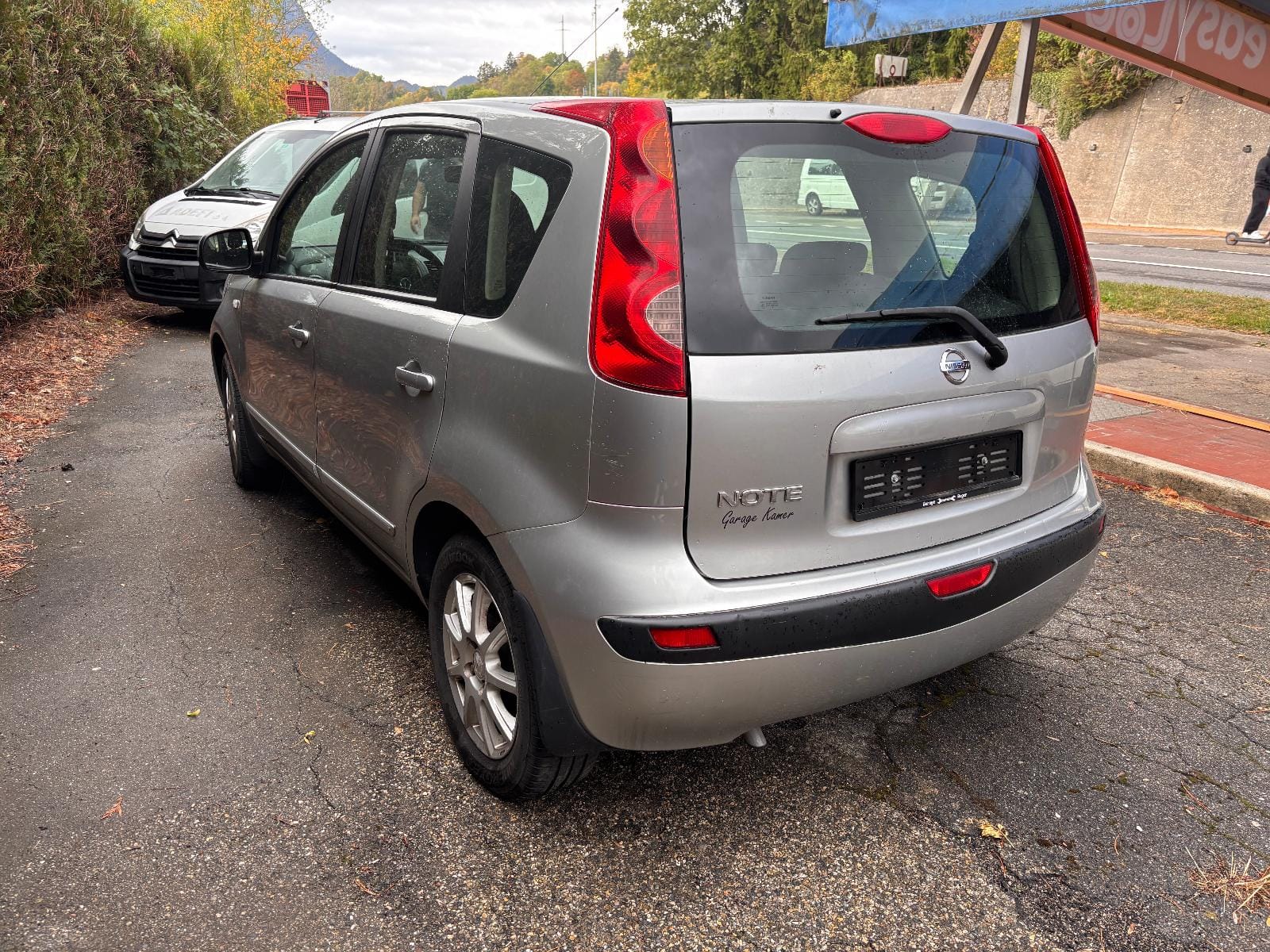 Nissan Note 2007 212'000 km non roulant véhicule pour export Vallorbe Suisse romande Drive ON SA — photo 3