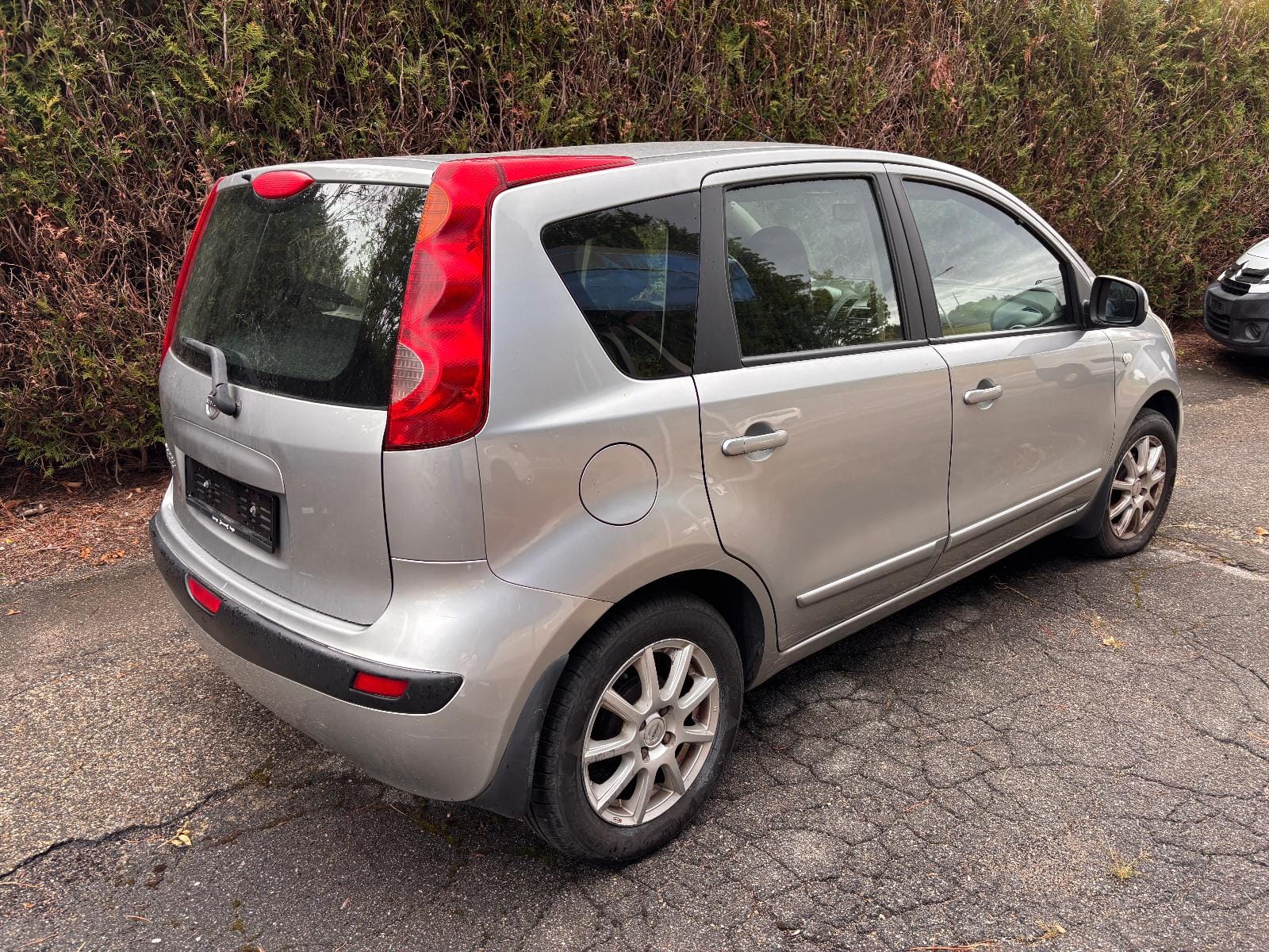 Nissan Note 2007 212'000 km non roulant véhicule pour export Vallorbe Suisse romande Drive ON SA — photo 4