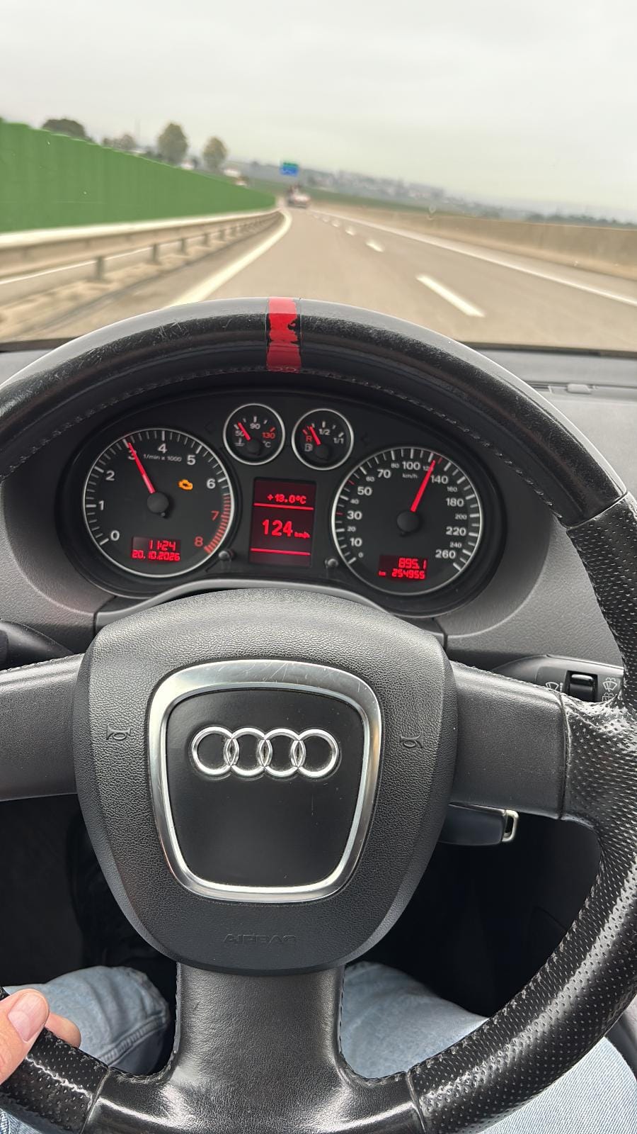 Audi A3 2.0 FSI 2006 255'000 km roulant véhicule pour export Vallorbe Suisse romande Drive ON SA — photo 9