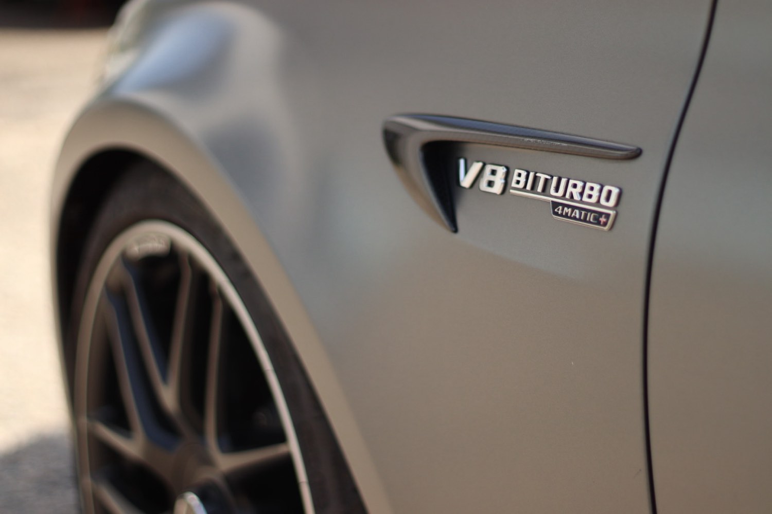 Insigne V8 biturbo 4Matic+ de la Mercedes-AMG E63 S Edition 1